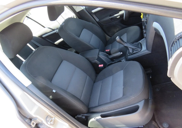 Skoda Octavia cena 16900 przebieg: 258000, rok produkcji 2007 z Mielec małe 781